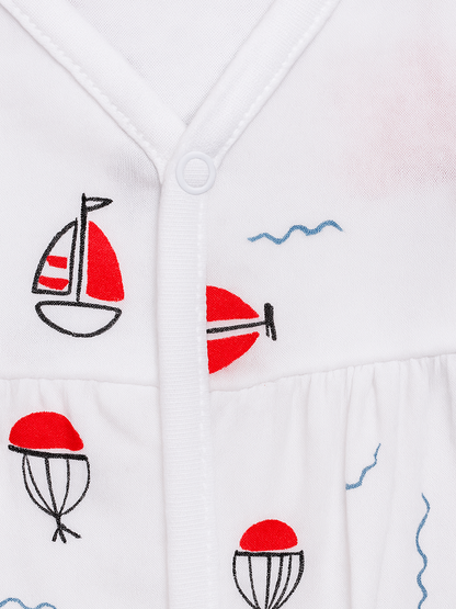 Children's clothing with sailboat and umbrella patterns 