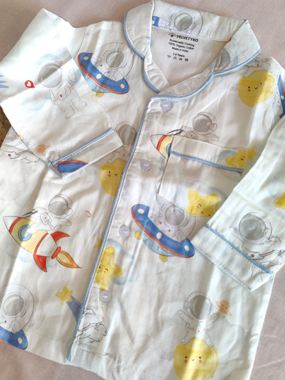 Kid's Astronaut Print Organic Cotton Pajama Set | Soft Nightwear for Boys & Girls – Velvetyko