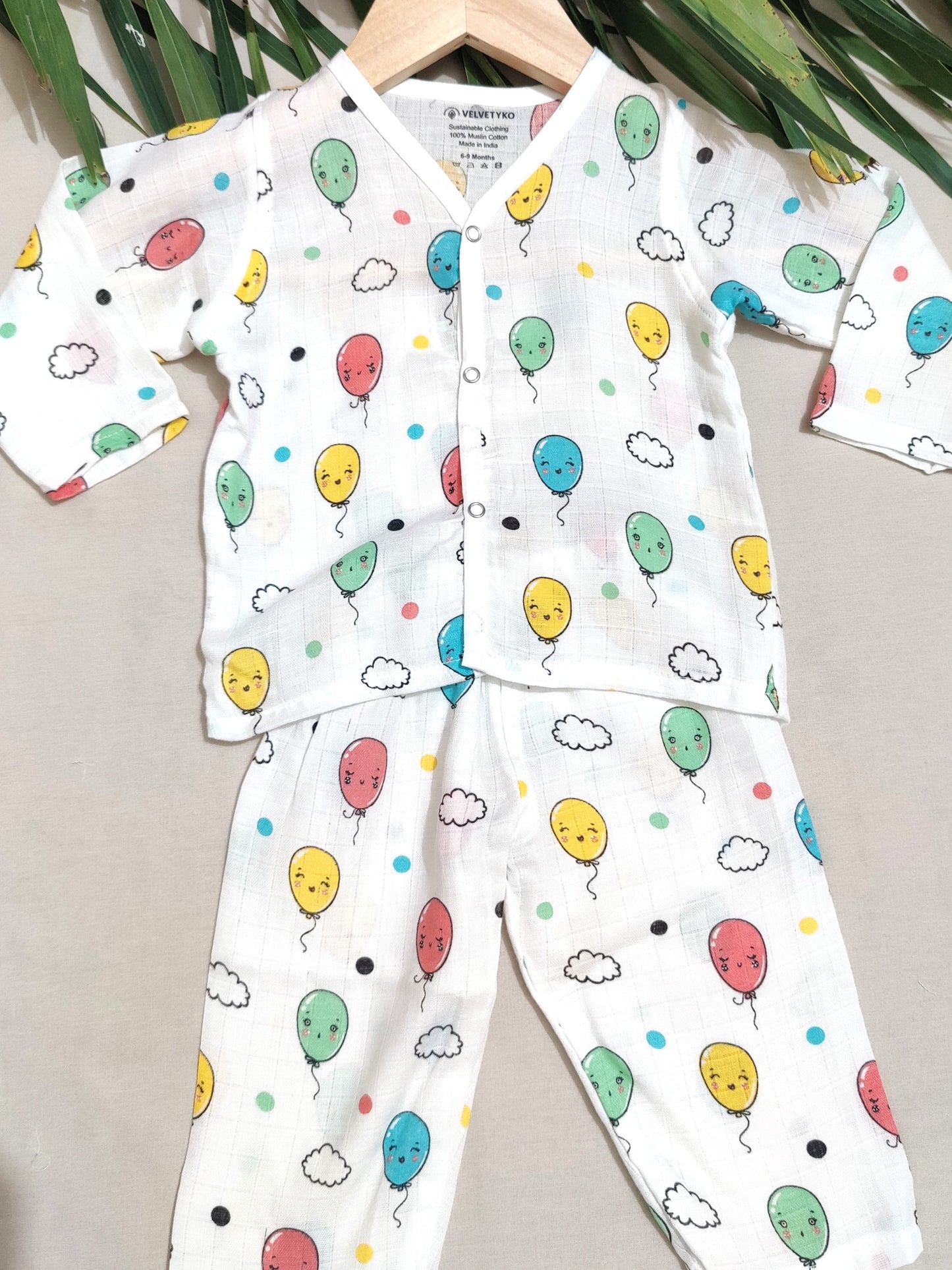 Baby Organic Muslin Nightwear Set with Balloon Print | Velvetyko