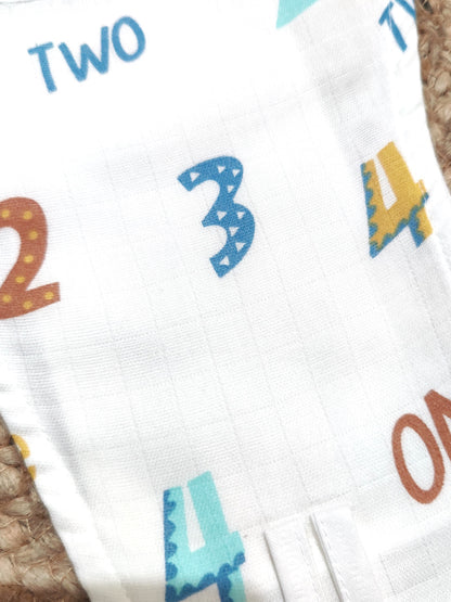 Number print organic muslin langot